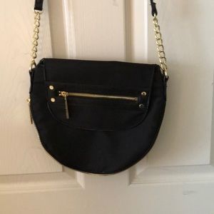 Crossbody purse